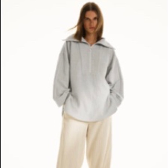 Zara Tops - ZARA Oversized Half- Zip Texture Weaved Sweatshirt